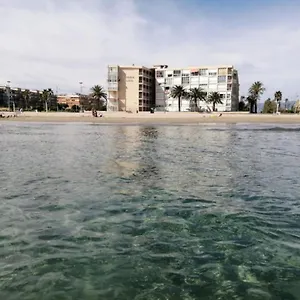 https://la-pineda-de-salou-por-aventura.catalonia-hotels.com